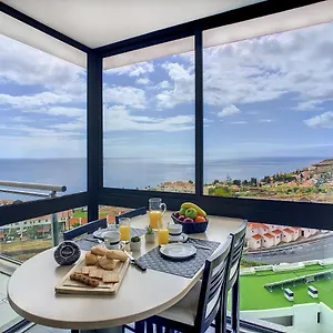 Apartment Heaven I By Lovelystay, Caniço